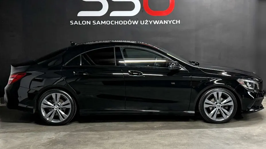 MERCEDES-BENZ CLA -