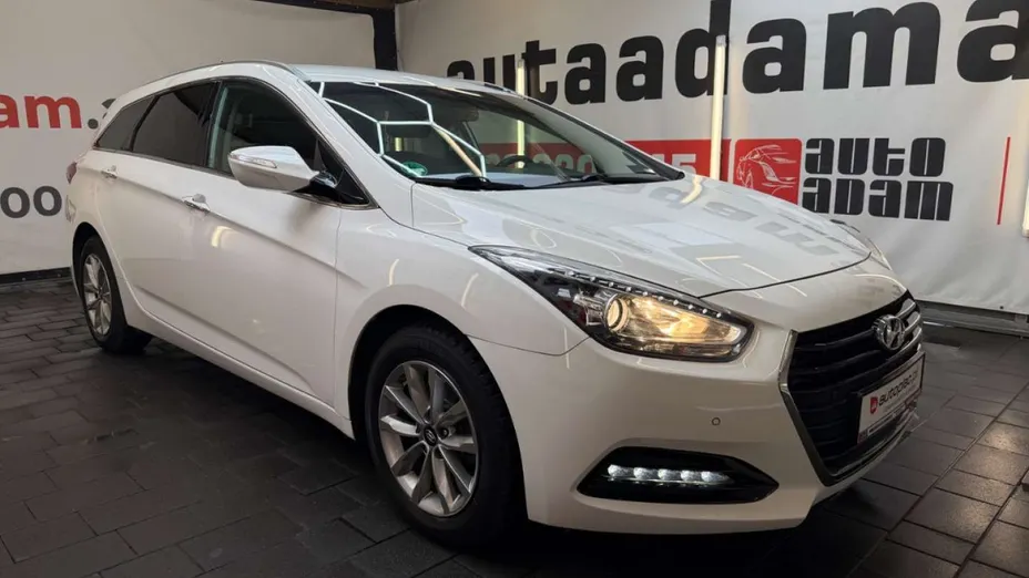 HYUNDAI i40 -