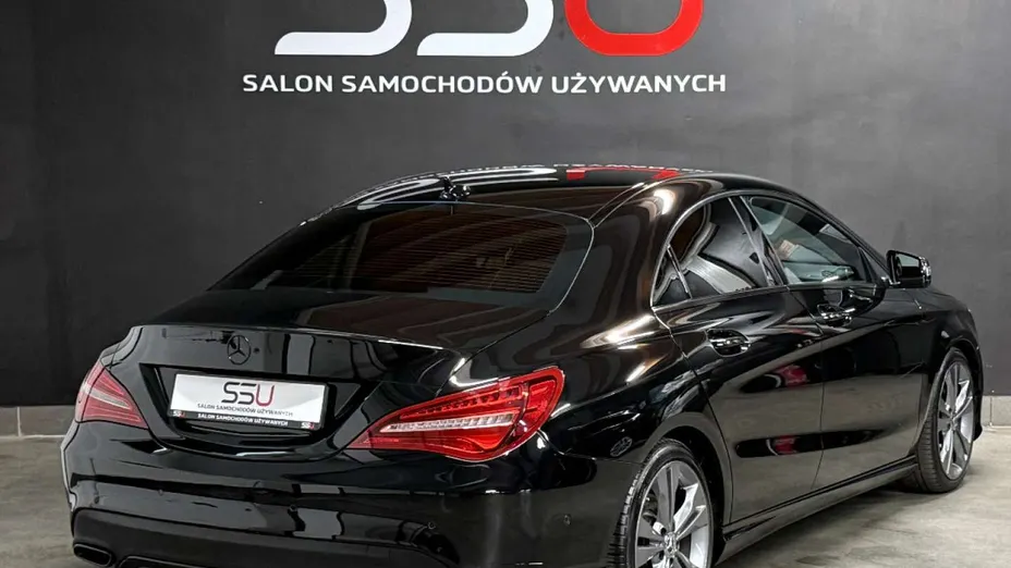 MERCEDES-BENZ CLA -