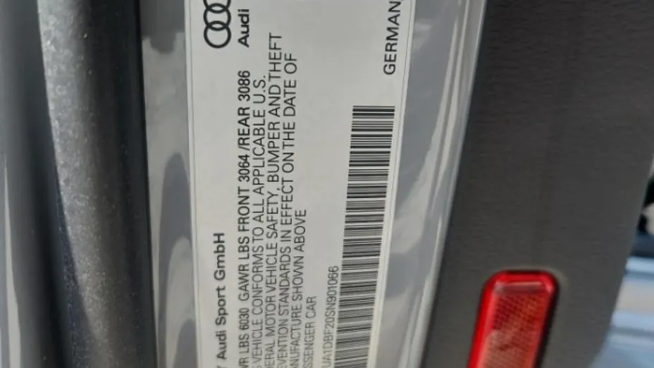 AUDI RS6 Avant -