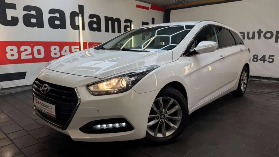 HYUNDAI i40 -