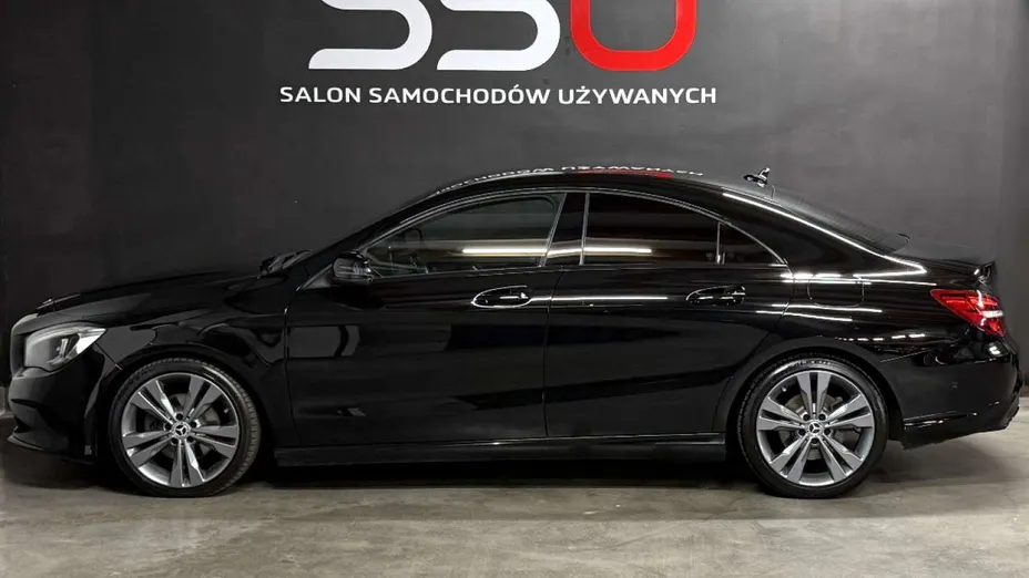 MERCEDES-BENZ CLA -