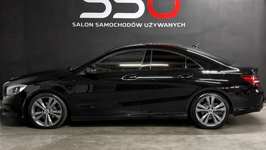 MERCEDES-BENZ CLA -