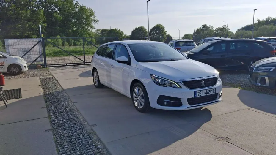 PEUGEOT 308 -