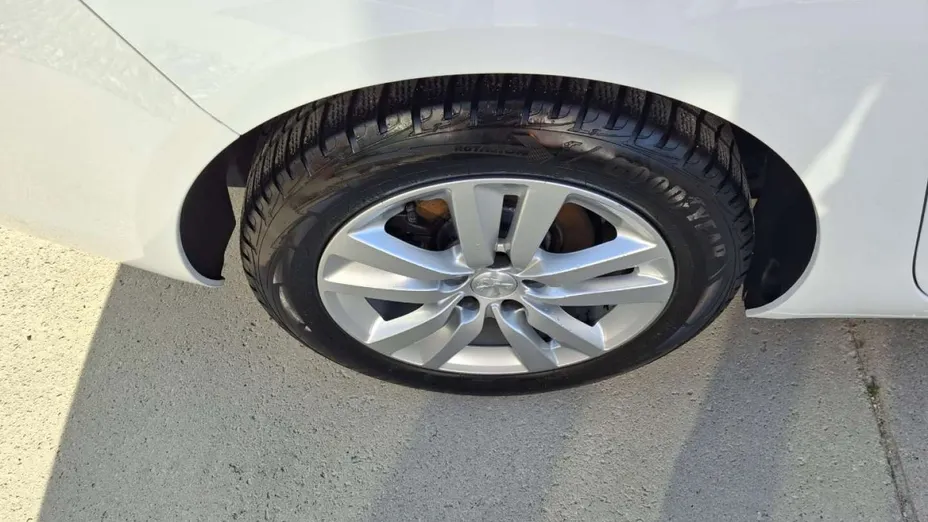PEUGEOT 308 -