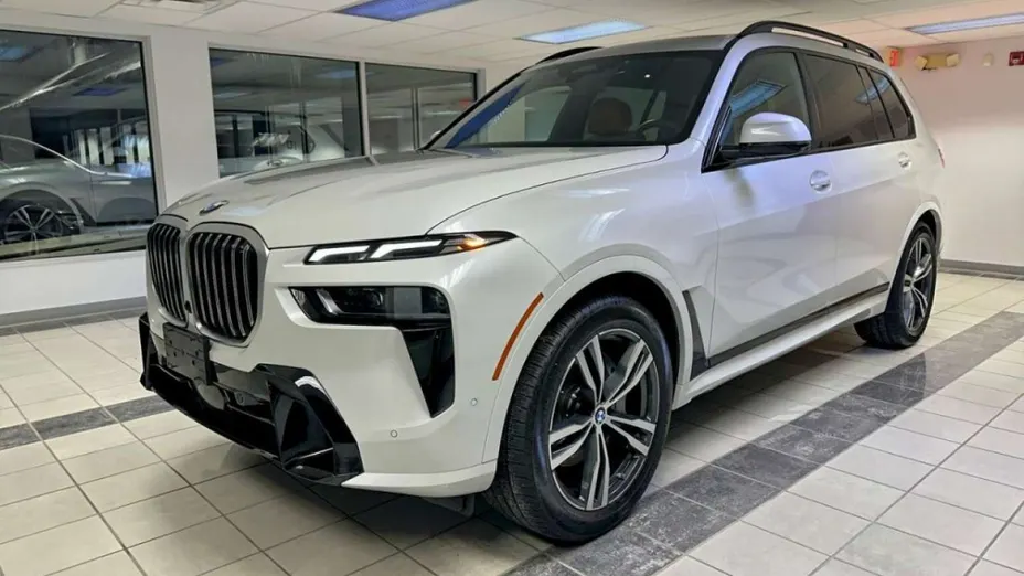 BMW X7 -