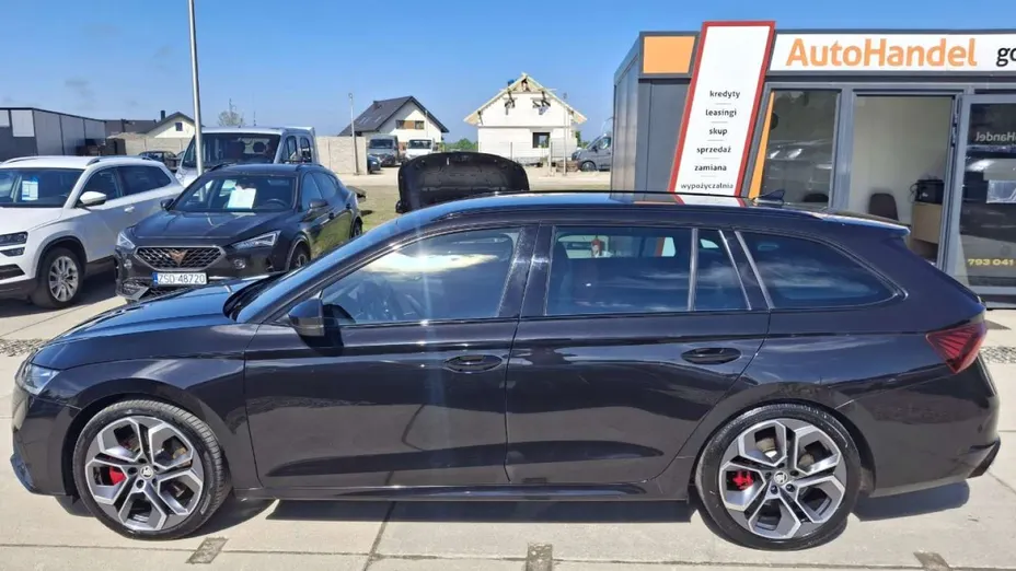 SKODA Octavia -