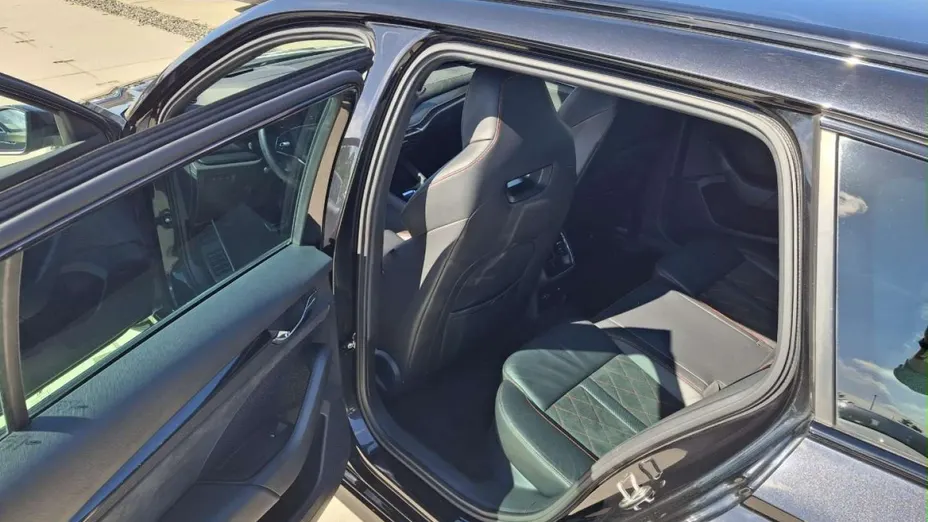 SKODA Octavia -