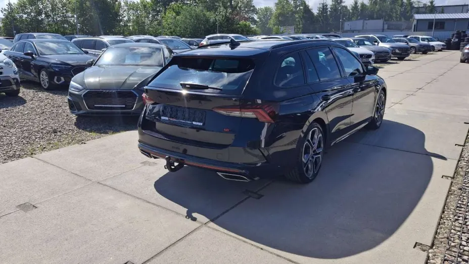 SKODA Octavia -
