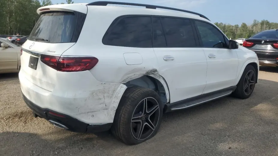 MERCEDES-BENZ GLS -