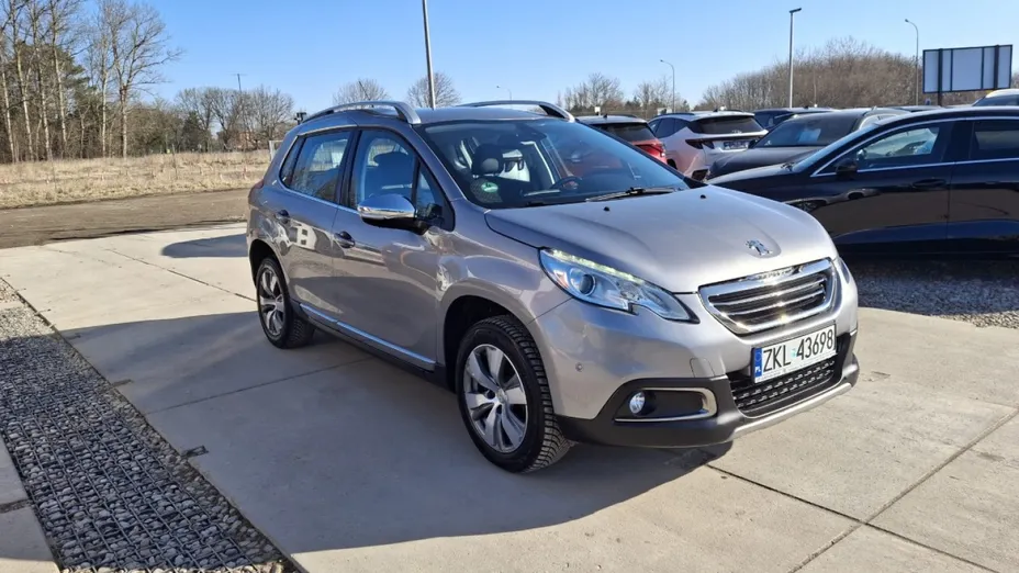 PEUGEOT 2008 -