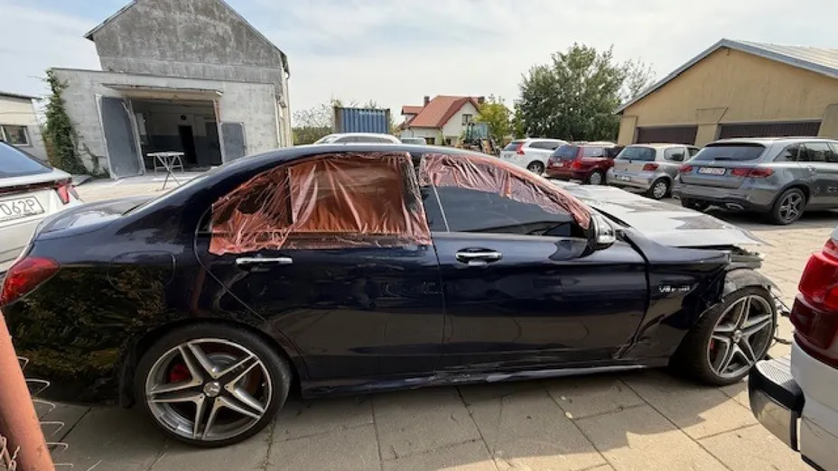 MERCEDES-BENZ C Klasa -