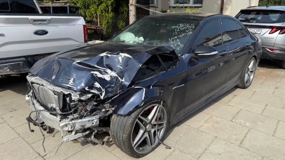 MERCEDES-BENZ C Klasa -