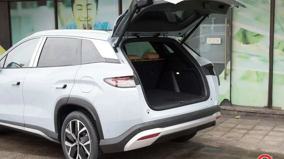 BYD Song -