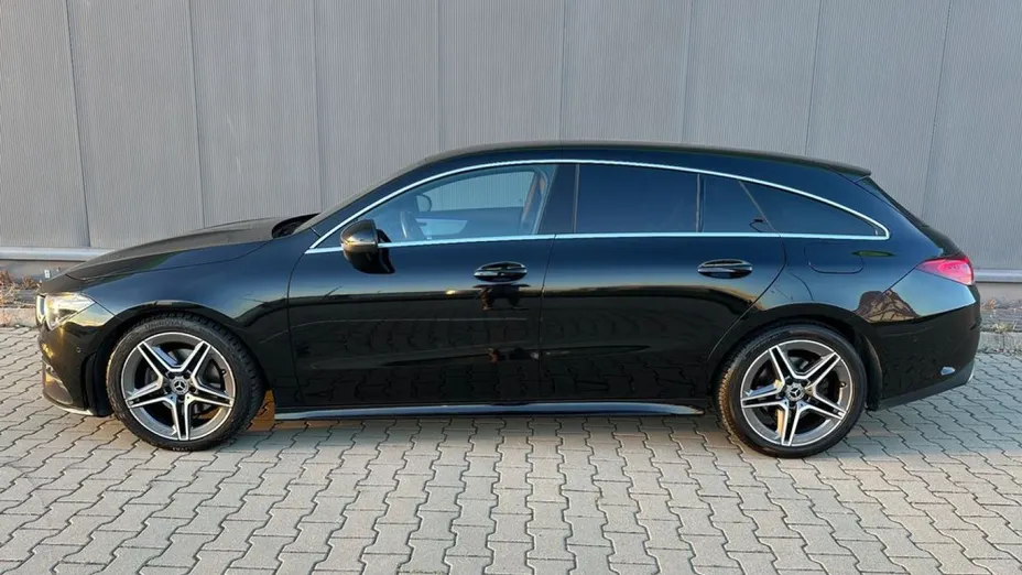 MERCEDES-BENZ CLA -