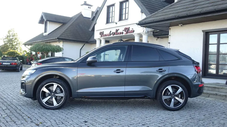 AUDI Q5 Sportback -
