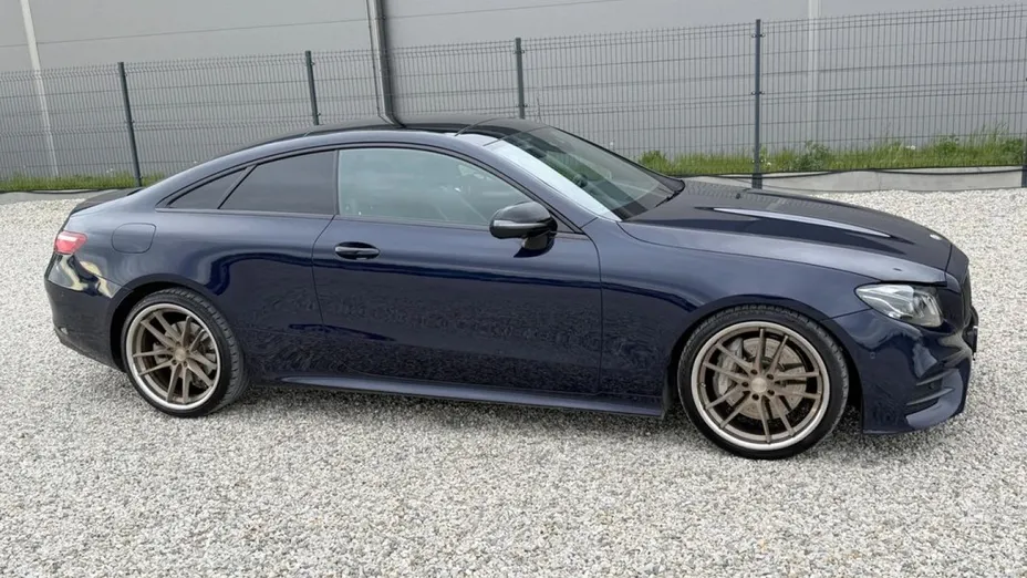 MERCEDES-BENZ E Klasa -