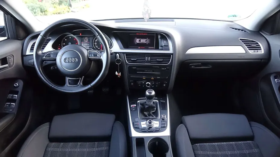 AUDI A4 Avant -