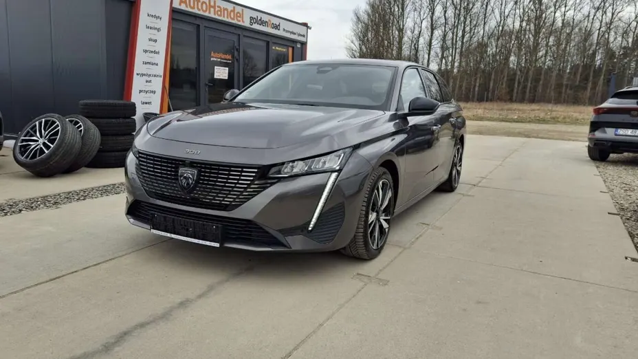PEUGEOT 308 -