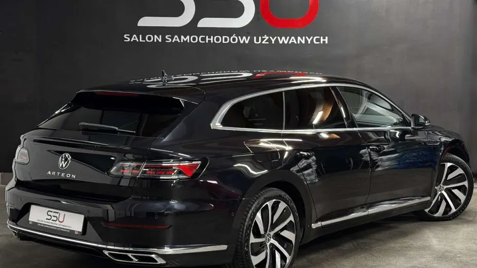 VOLKSWAGEN Arteon -