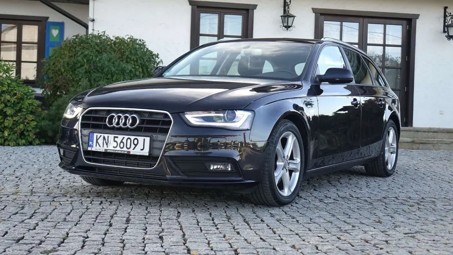 AUDI A4 Avant -
