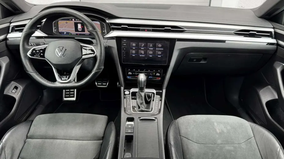 VOLKSWAGEN Arteon -