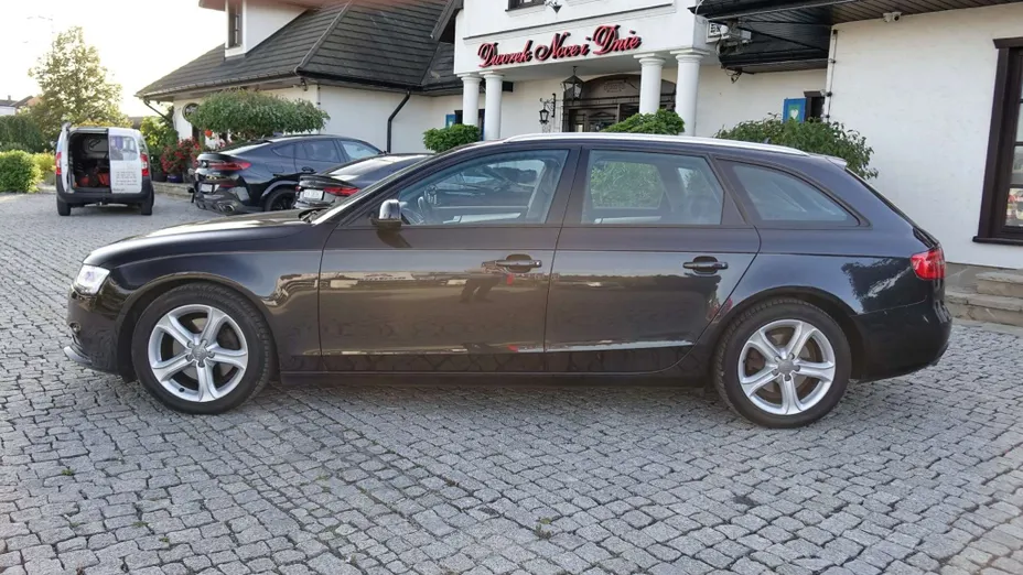 AUDI A4 Avant -