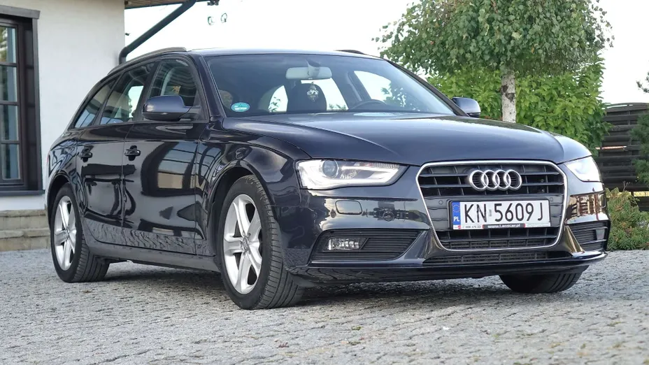 AUDI A4 Avant -