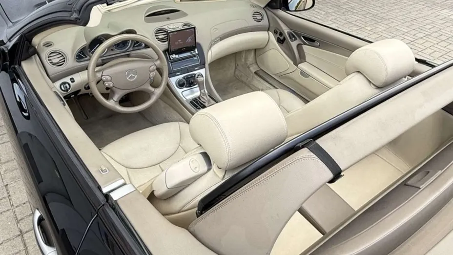 MERCEDES-BENZ SL -