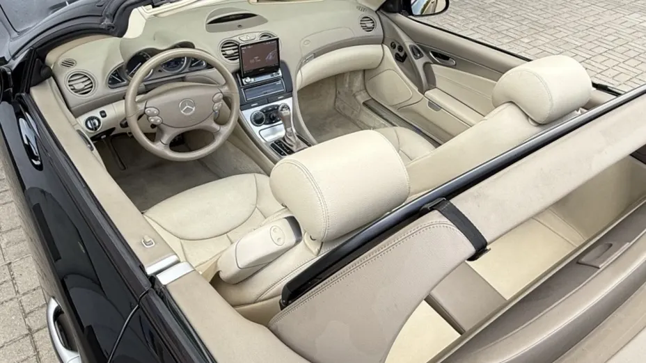 MERCEDES-BENZ SL -