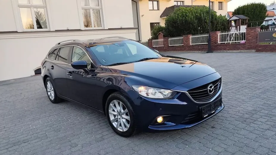 MAZDA 6 -