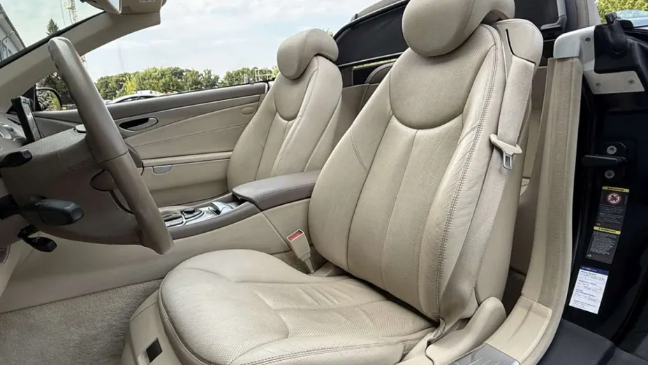 MERCEDES-BENZ SL -