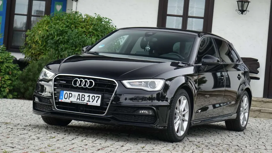 AUDI A3 Sportback -