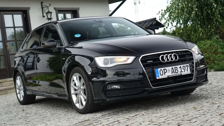 AUDI A3 Sportback -