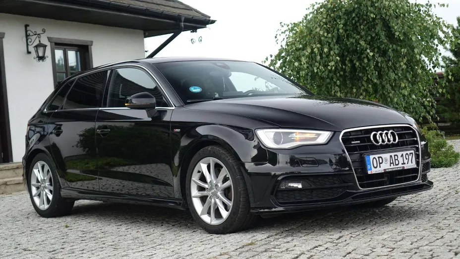AUDI A3 Sportback -
