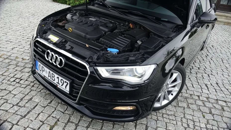 AUDI A3 Sportback -