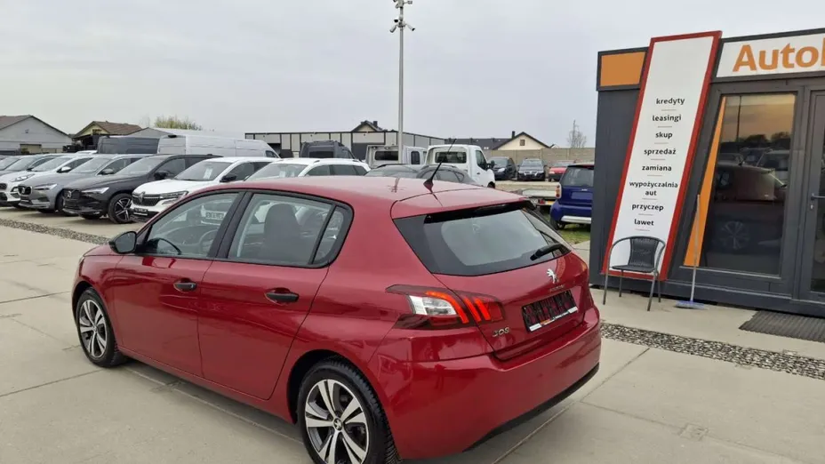 PEUGEOT 308 -
