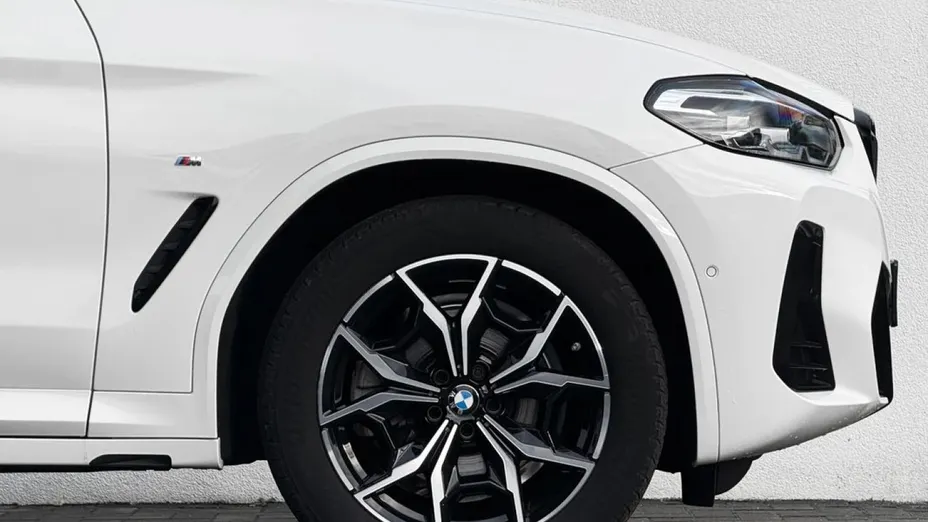 BMW X3 -