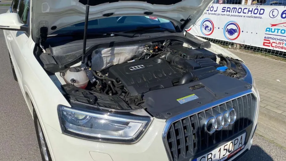 AUDI Q3 -