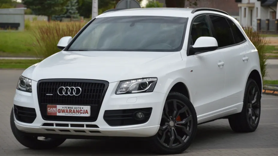 AUDI Q5 -
