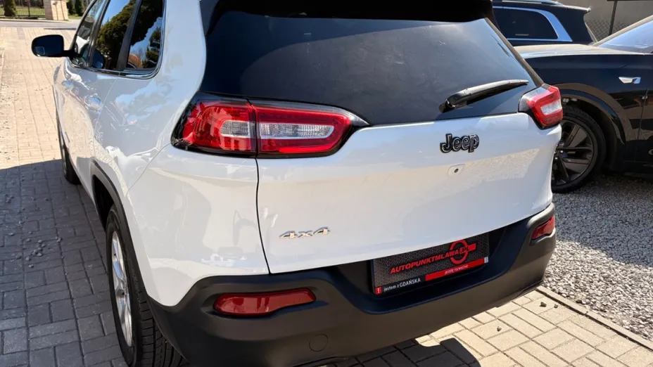 JEEP Cherokee -