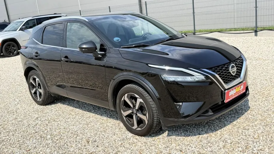 NISSAN Qashqai -