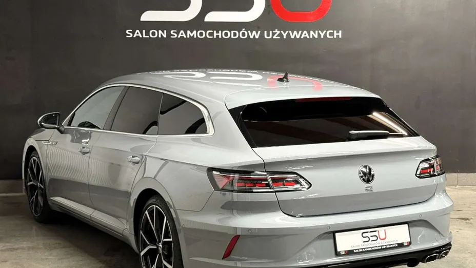 VOLKSWAGEN Arteon -