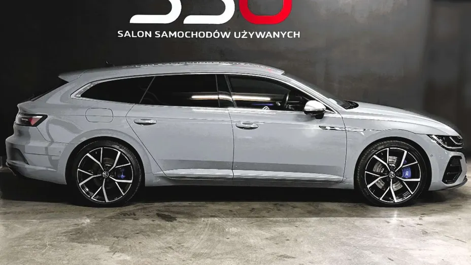 VOLKSWAGEN Arteon -
