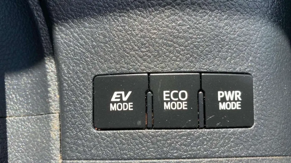 TOYOTA Auris -