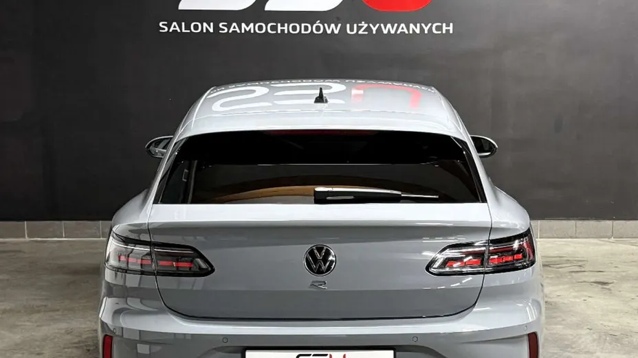 VOLKSWAGEN Arteon -