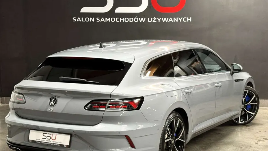 VOLKSWAGEN Arteon -
