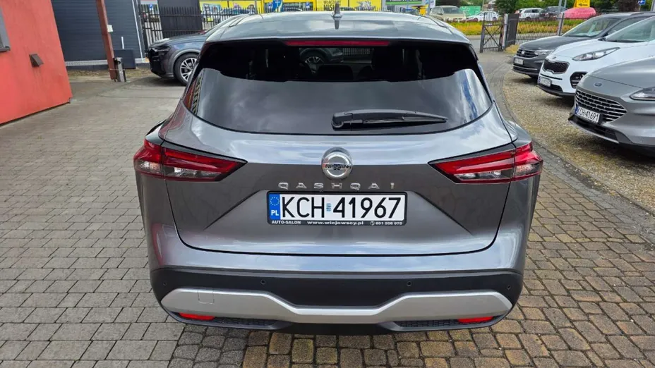 NISSAN Qashqai -