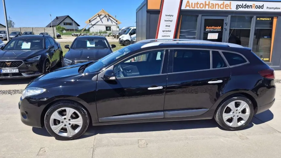 RENAULT Megane -