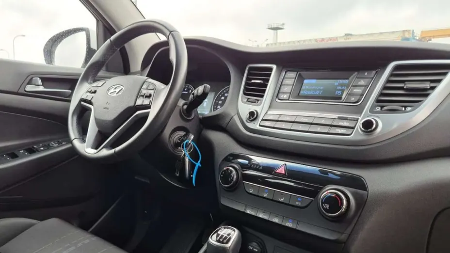 HYUNDAI Tucson -